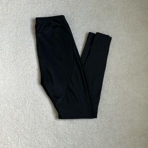 black high waisted leggings
